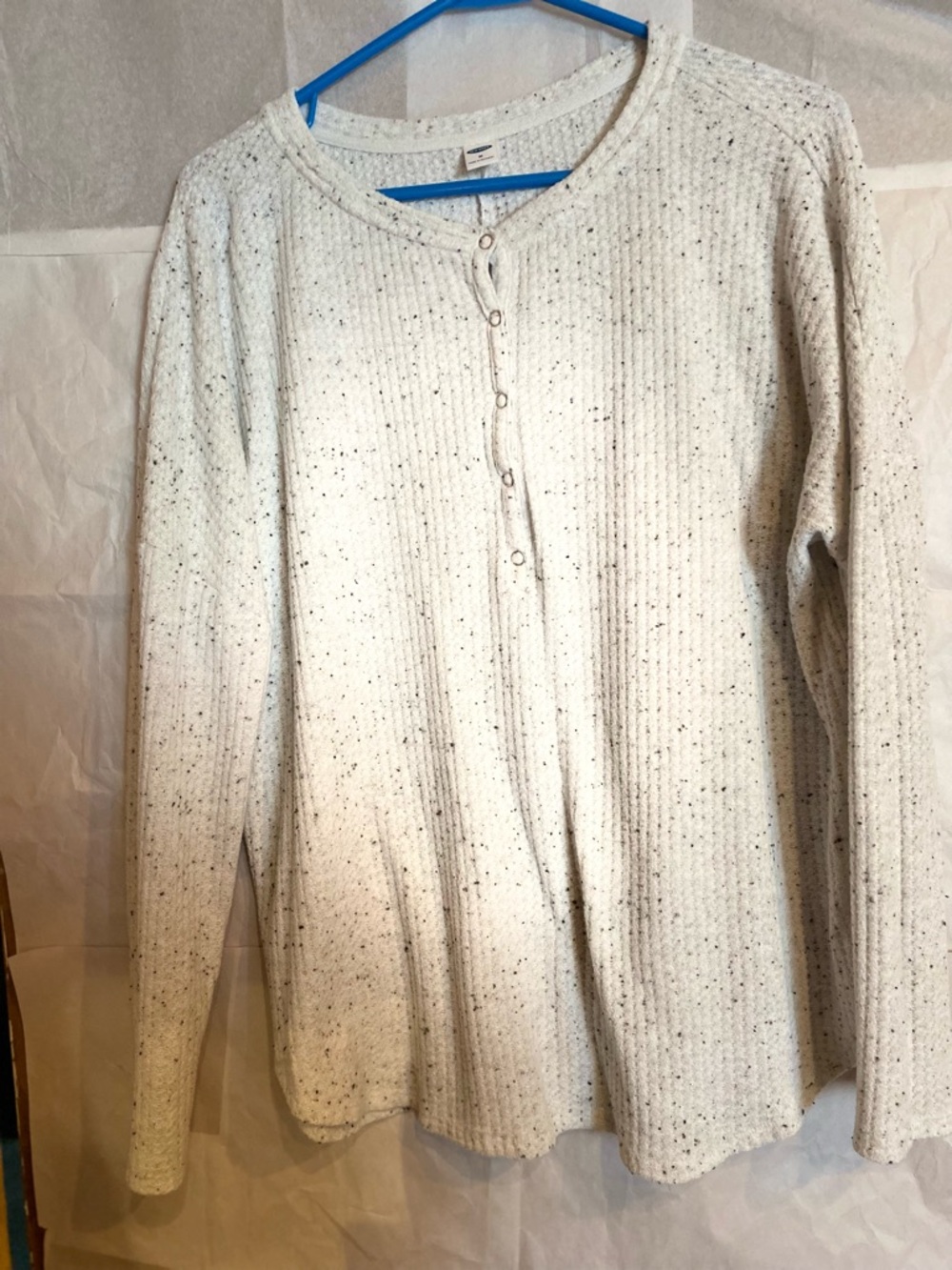 Old Navy Speckled Gray Long Sleeve waffle Top